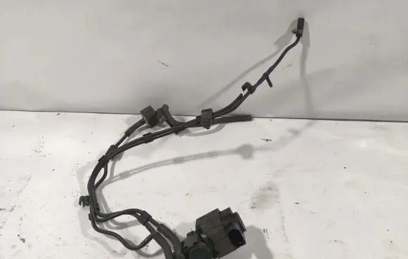 Audi A4 S4 B7 8E 8H Turbo solenoid valve 059906628B