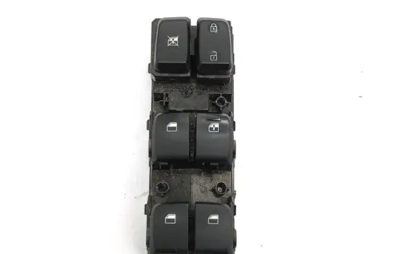 Hyundai Kona I Electric window control switch 93570J9600 U5B0118 20200511