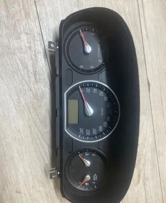 Hyundai Sonata Speedometer (instrument cluster) 940033K320