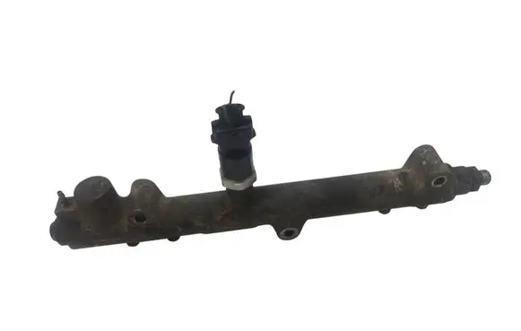 Fuel main line pipe
