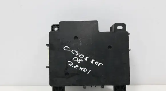 Citroen C-Crosser Fuse module 8637A318 519087902 L8637001A
