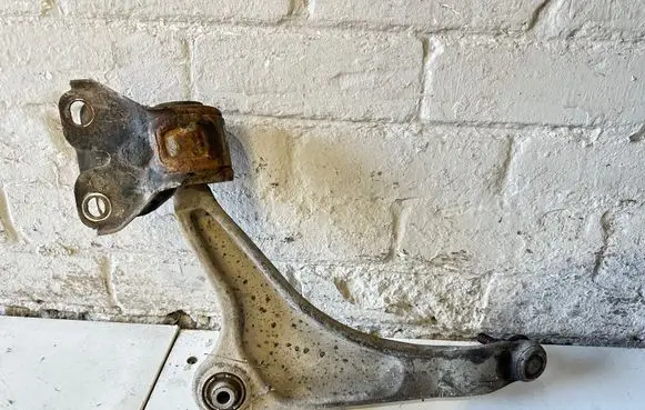 Volvo S80 Front lower control arm/wishbone