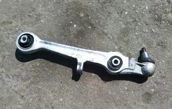 Audi A6 S6 C5 4B Front lower control arm/wishbone