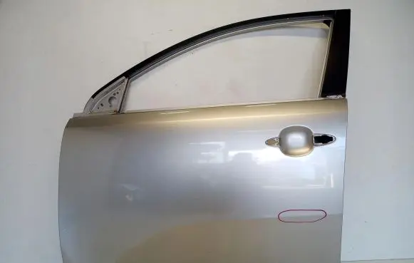 KIA Sportage Front door