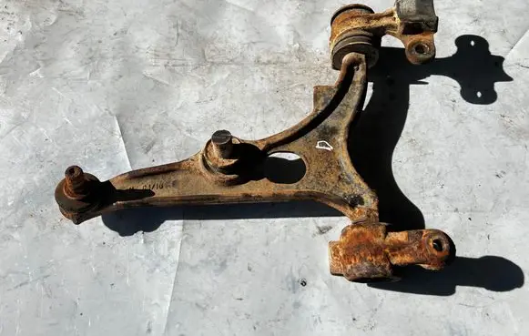 Fiat Ulysse Front lower control arm/wishbone