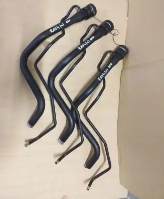 Toyota RAV 4 (XA20) Fuel tank filler neck pipe 
