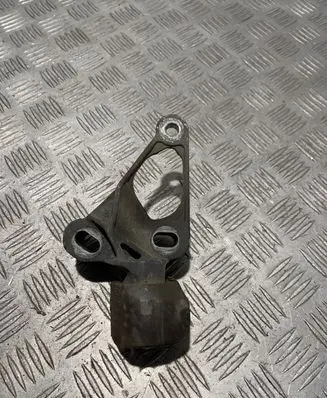 Audi A4 S4 B8 8K Engine mount bracket 8K0199339D