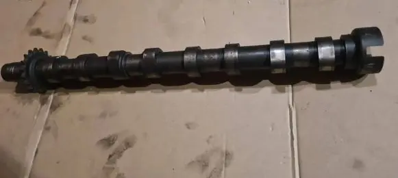 Ford Mondeo MK IV Camshaft 9654973580