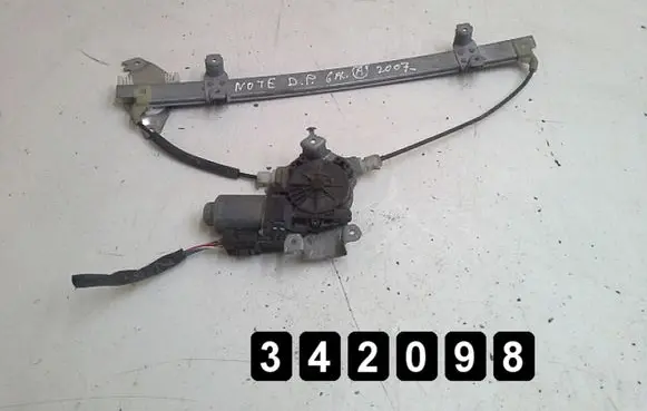 Nissan Note (E11) Front door window regulator with motor 400924C