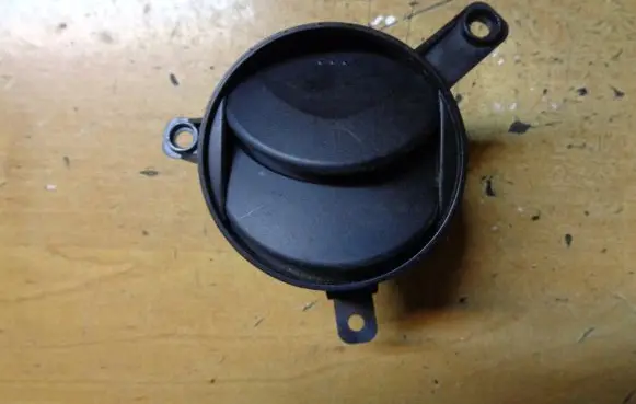 Mazda 2 Dashboard side air vent grill/cover trim D65264930