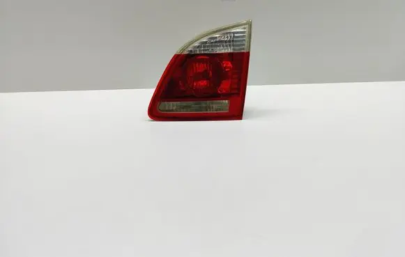 BMW 5 E60 E61 Tailgate rear/tail lights 6925894 69258949 63216925894