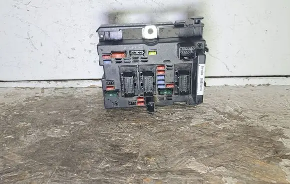 Peugeot Partner BSM Control unit 9657608880