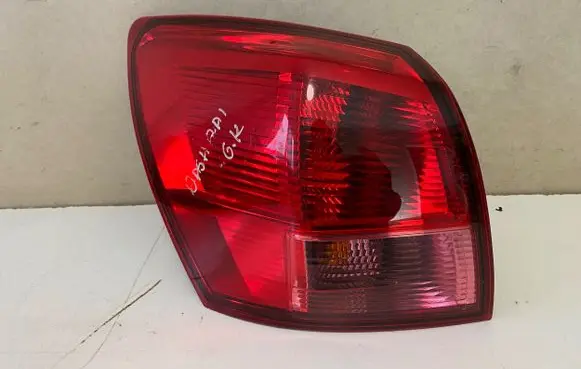 Nissan Qashqai Rear/tail lights