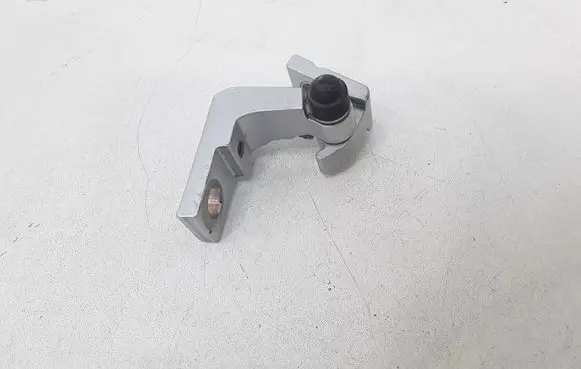 Volkswagen PASSAT B5.5 Front door lower hinge 