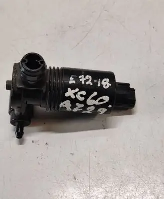 Volvo XC60 Windscreen/windshield washer pump 1007149