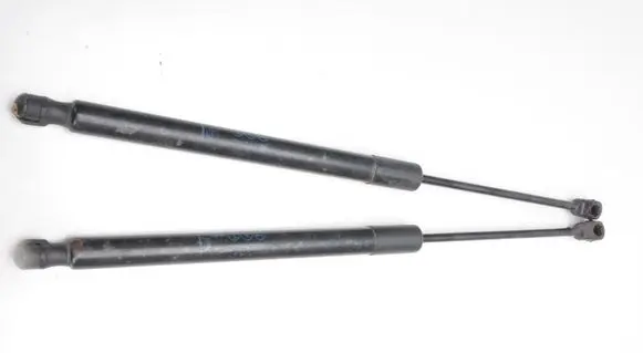 Opel Zafira C Tailgate strut 