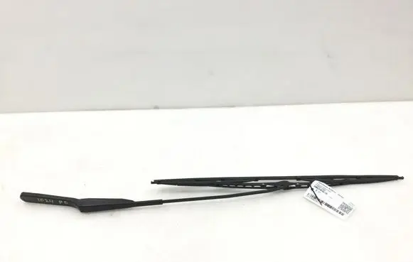 Opel Vivaro Front wiper blade arm 7700311585