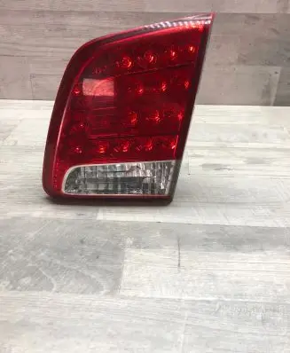 KIA Sorento Tailgate rear/tail lights 93951