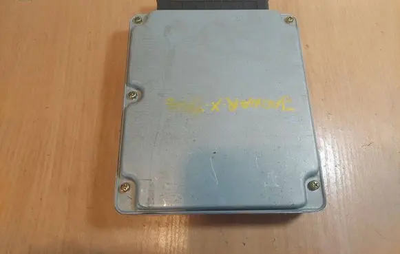 Jaguar X-Type Engine control unit/module ECU 4X43-10K975-AC MB079700-9311