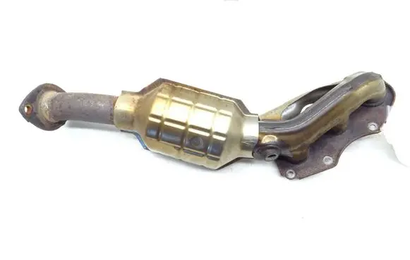 Lexus RC Exhaust manifold