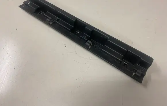 BMW 2 F45 Sill supporting ledge 19593510 5177