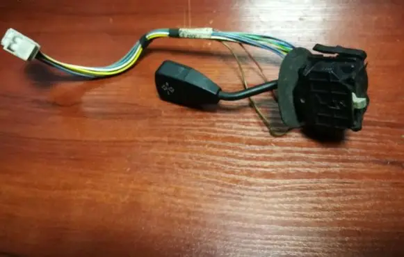 BMW 3 E36 Indicator stalk 1393282