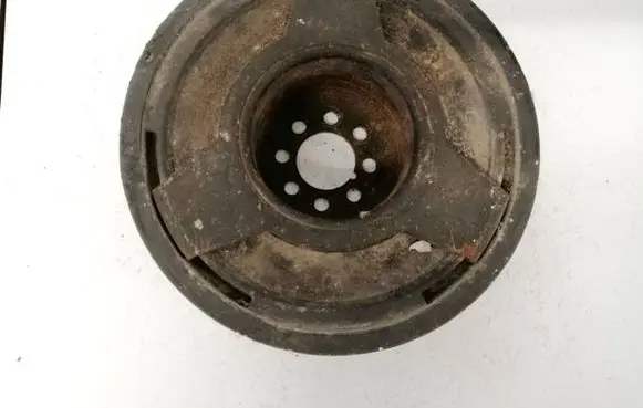 Skoda Superb B5 (3U) Crankshaft pulley