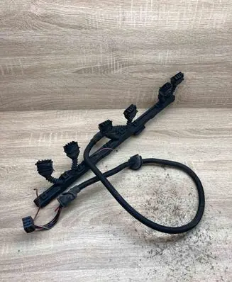 BMW 5 E39 Fuel injector wires 1724478 1436689