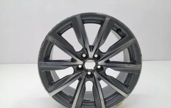 R17 alloy rim