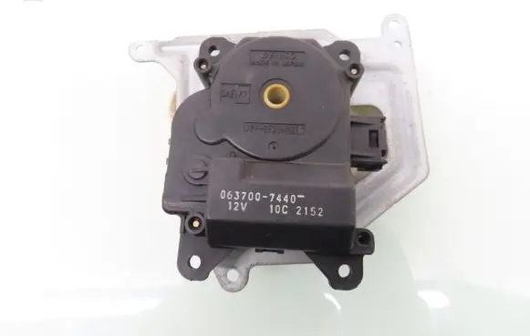 Toyota Corolla Verso E121 Air flap motor/actuator 0637007440