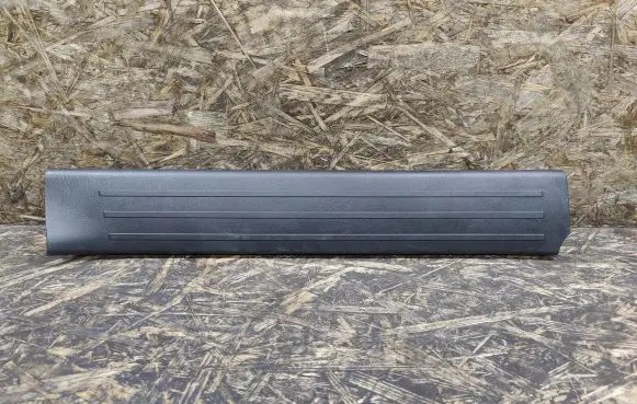 Rear sill trim cover