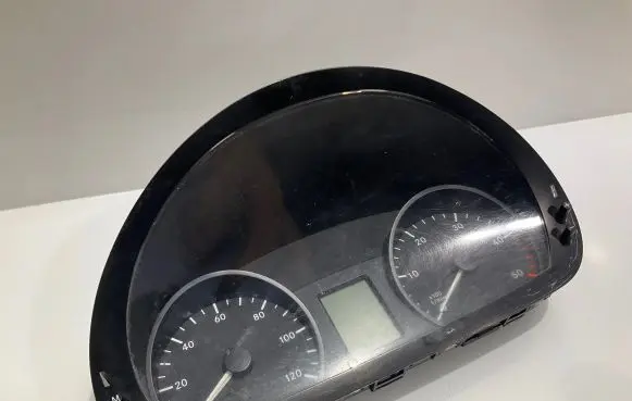 Mercedes-Benz Sprinter W906 Speedometer (instrument cluster) A9064468021 102635006 A9064468421