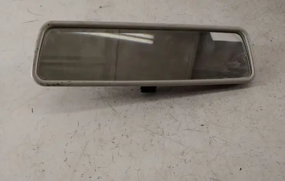 Volkswagen PASSAT B5.5 Rear view mirror (interior) E1021065