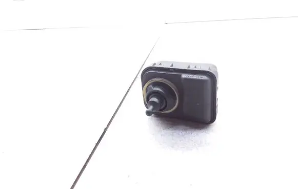 Opel Vectra B Headlight level adjustment motor 