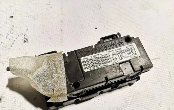 Citroen C4 Grand Picasso Other control units/modules 9665182080 17750031