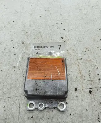 Nissan X-Trail T30 Airbag control unit/module 988208H405 050305