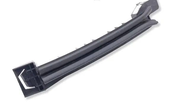 Opel Grandland X Rear door windshield rail 9846995180
