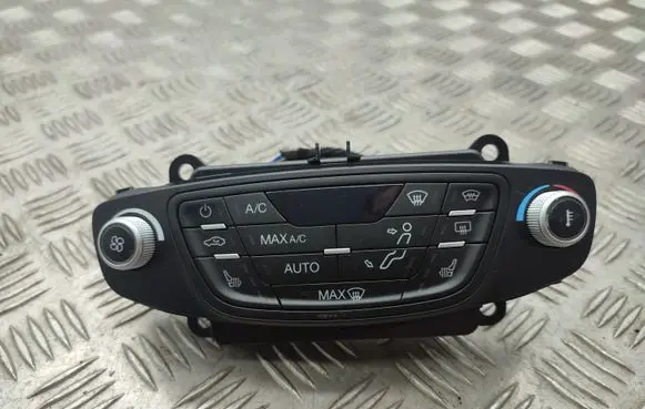 Ford Turneo Courier Climate control unit ET7618C612HF