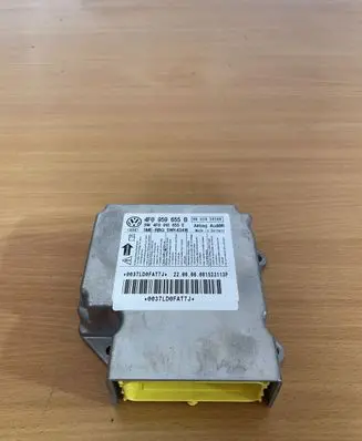 Audi A6 S6 C6 4F Airbag control unit/module 4F0959655B 4F0910655E