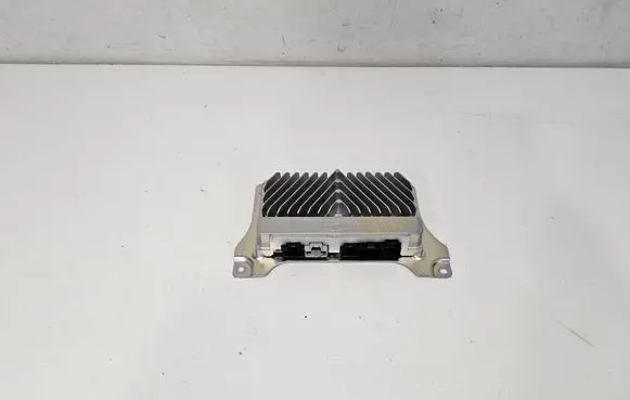 Polestar 4 Sound amplifier 80020453 P6608194830 6608194830