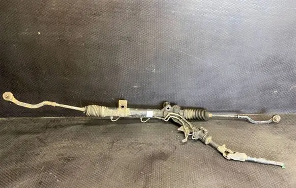 Opel Vivaro Steering rack F800001015