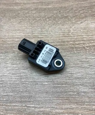 Alfa Romeo 159 Airbag deployment crash/impact sensor 60697805 Used