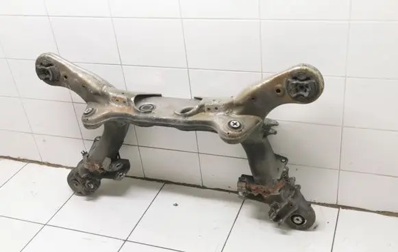Mercedes-Benz E W211 Rear subframe 
