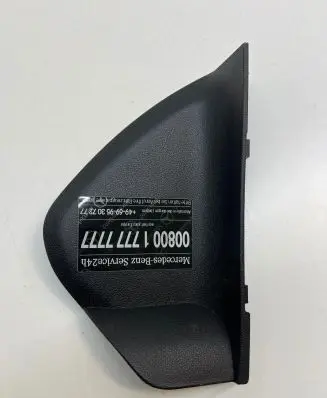 Mercedes-Benz ML W164 Dashboard side end trim A1646800339 18114379A 18114380