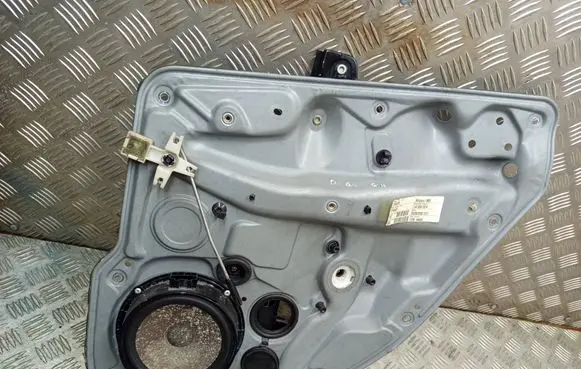 Volkswagen Golf IV Rear window lifting mechanism without motor 1J4839730G 1194179 3140401