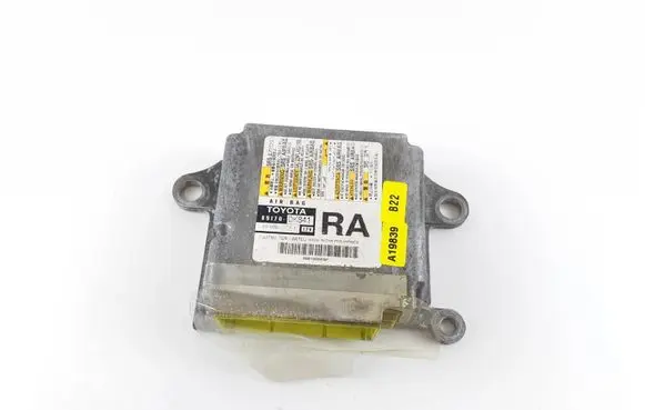 Toyota Hilux (AN120, AN130) Airbag control unit/module 891700K841 2310008551