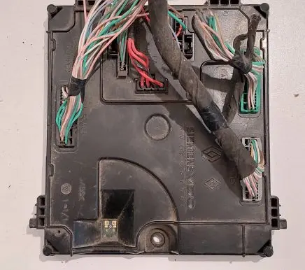 Renault Laguna III Comfort/convenience module 284B10044R A2C53186520 350016558051070