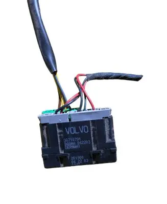 Volvo V50 Seat heating relay 30710791