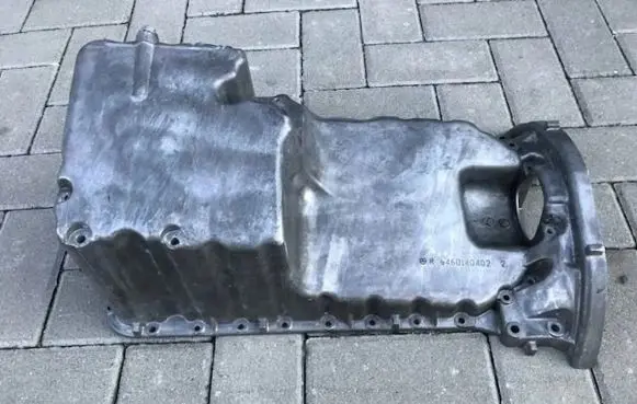 Mercedes-Benz Vito Viano W638 Oil sump R6460140402