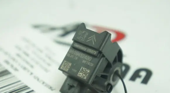 Peugeot 5008 Airbag deployment crash/impact sensor 9810452480